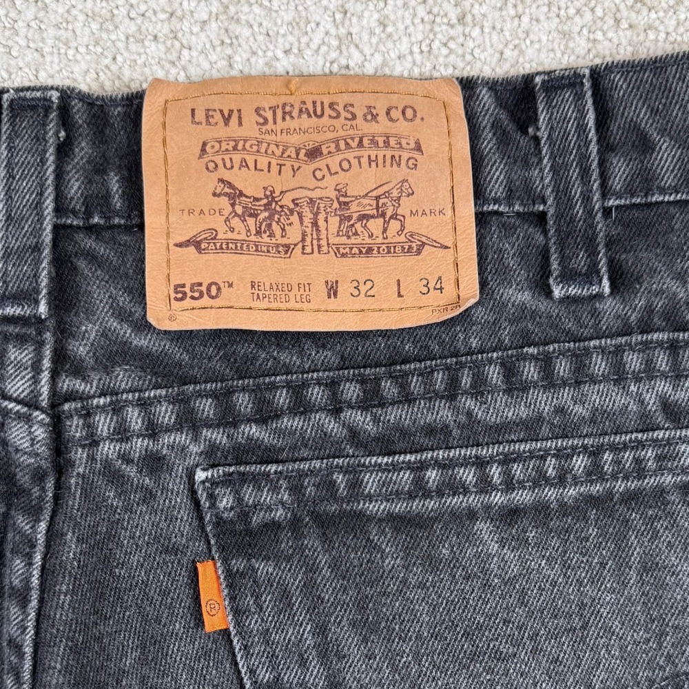 Levi's 550 Men 32x34 (Actual 30x32) Orange Tab Relaxed Tapered Leg Black Jeans - Picture 5 of 10